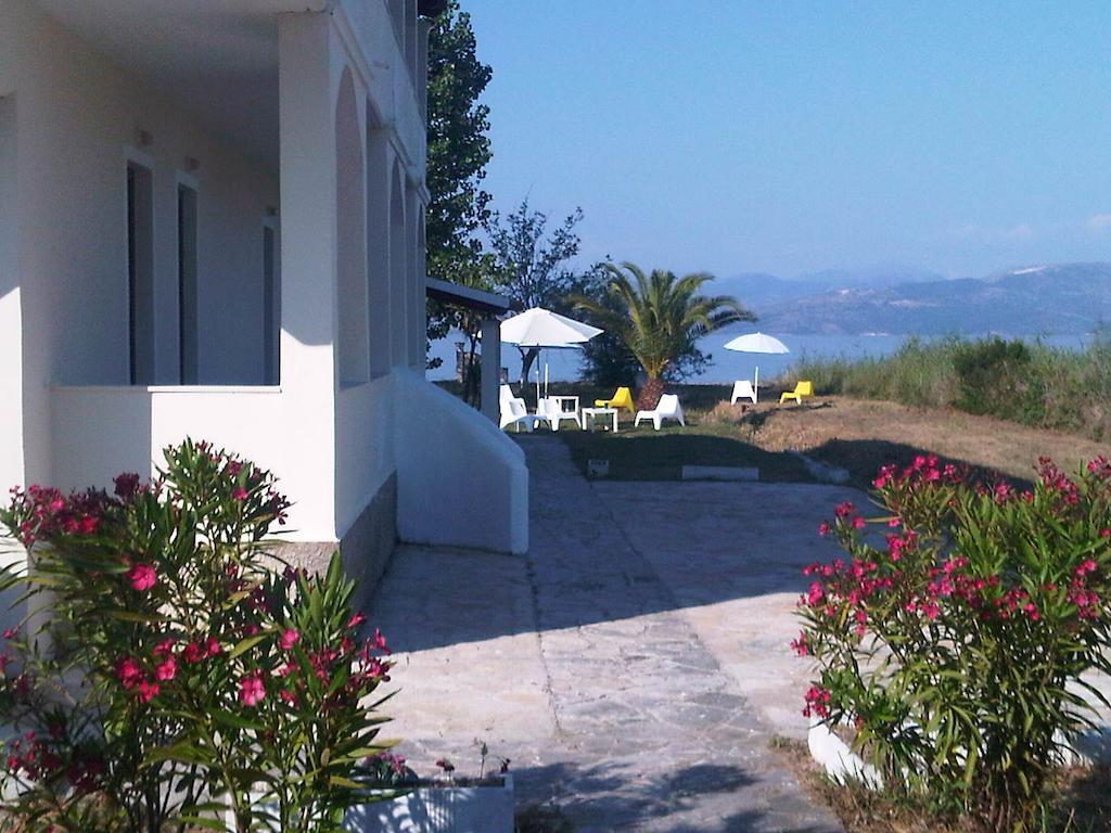 Virginia'S Beachfront Apartments Kavos Bilik gambar
