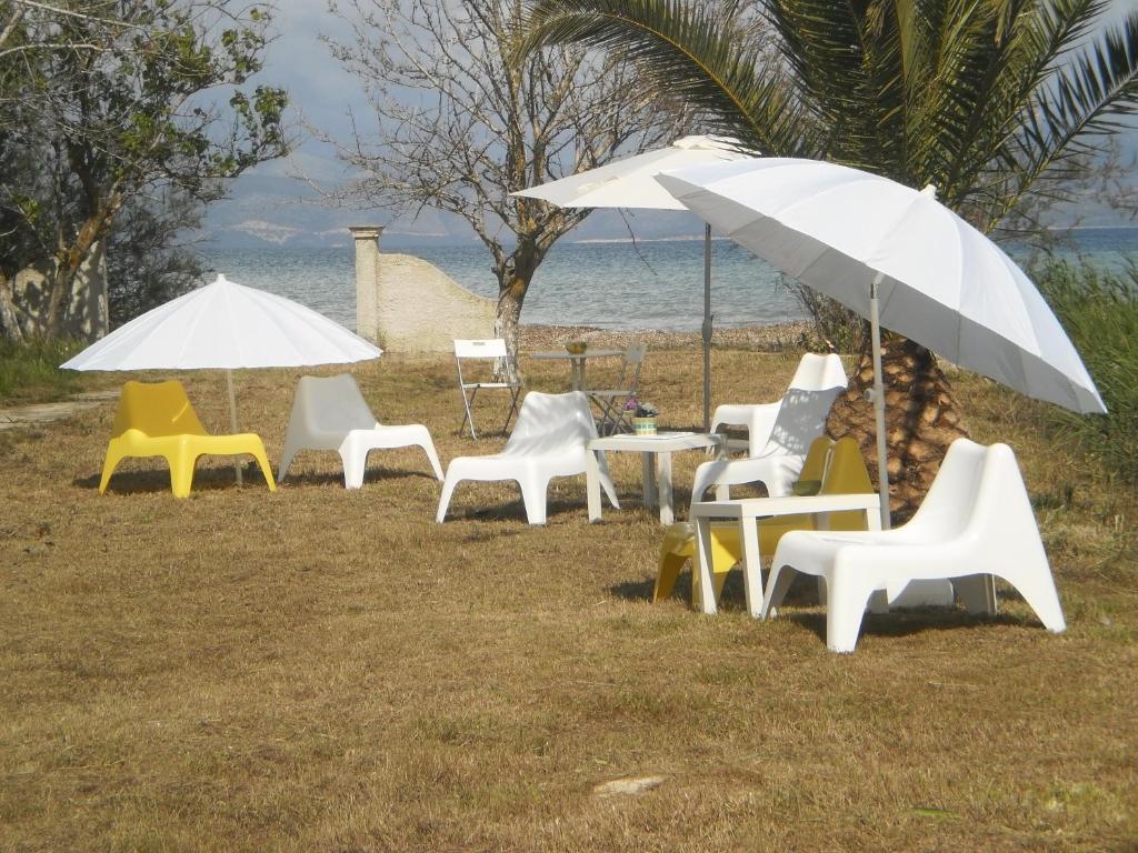 Virginia'S Beachfront Apartments Kavos Bilik gambar