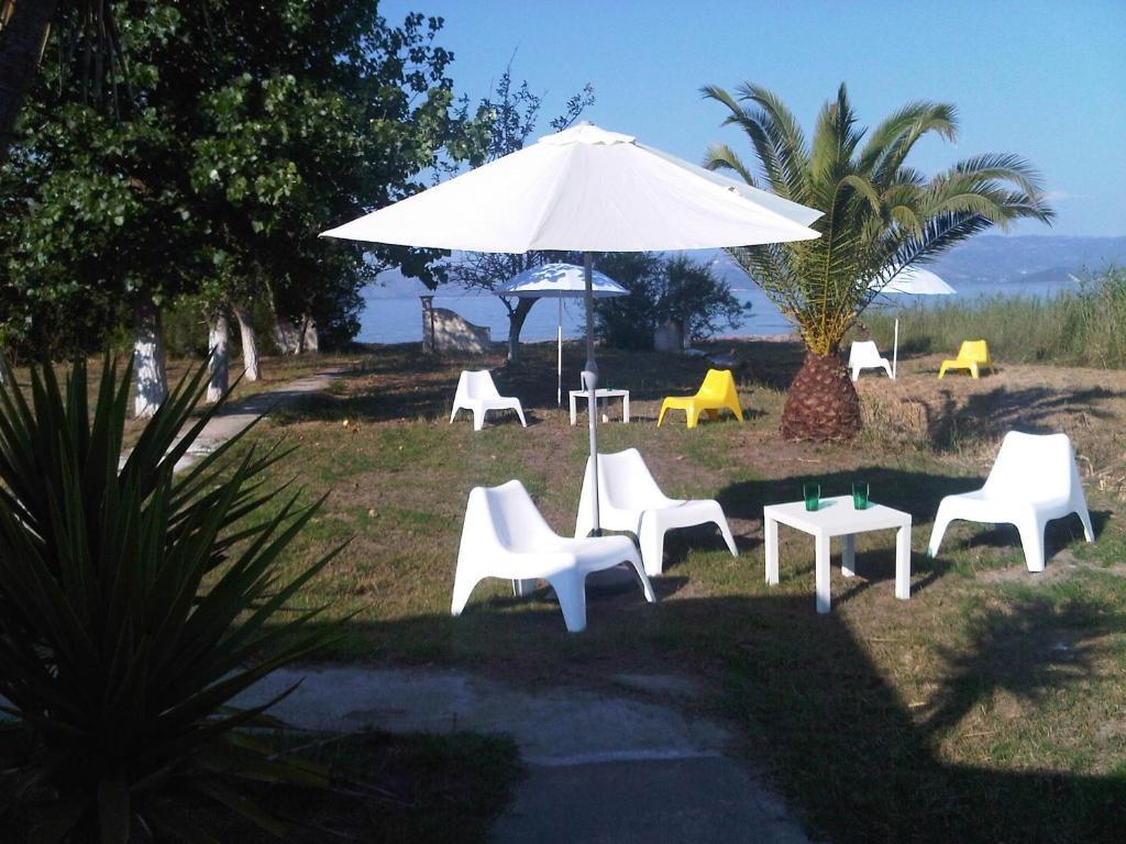Virginia'S Beachfront Apartments Kavos Luaran gambar