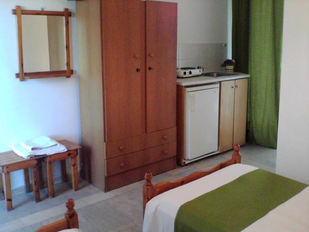 Virginia'S Beachfront Apartments Kavos Luaran gambar